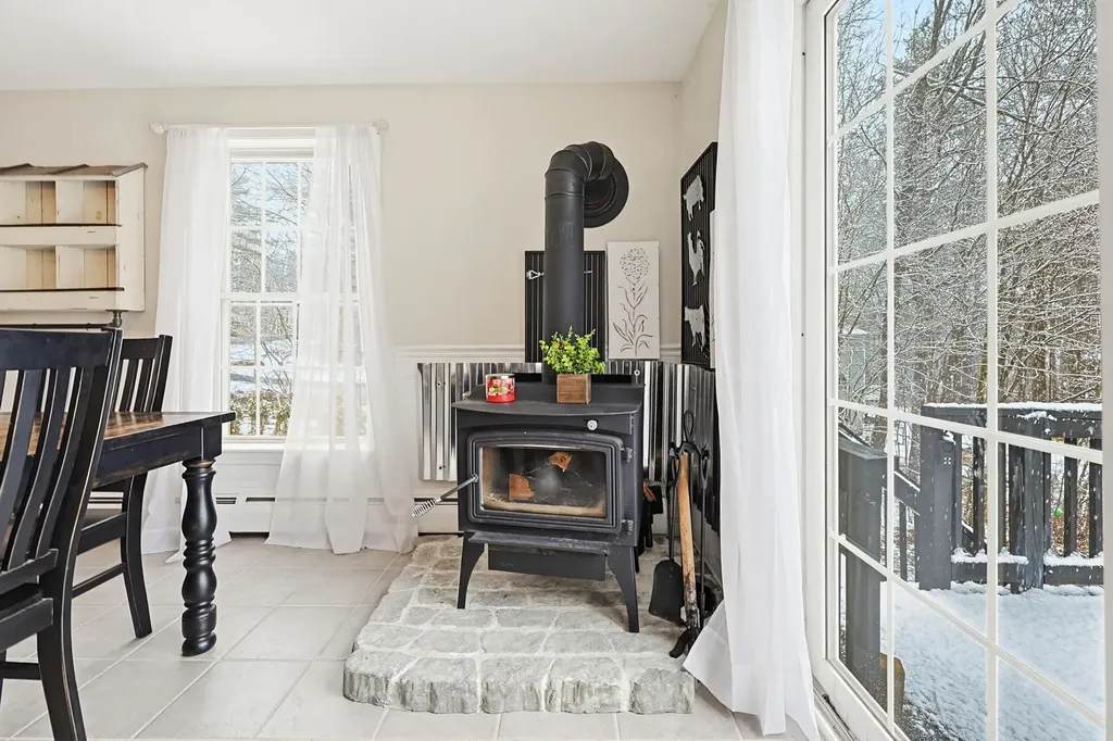 19 Rouleau Drive Somersworth NH 03878