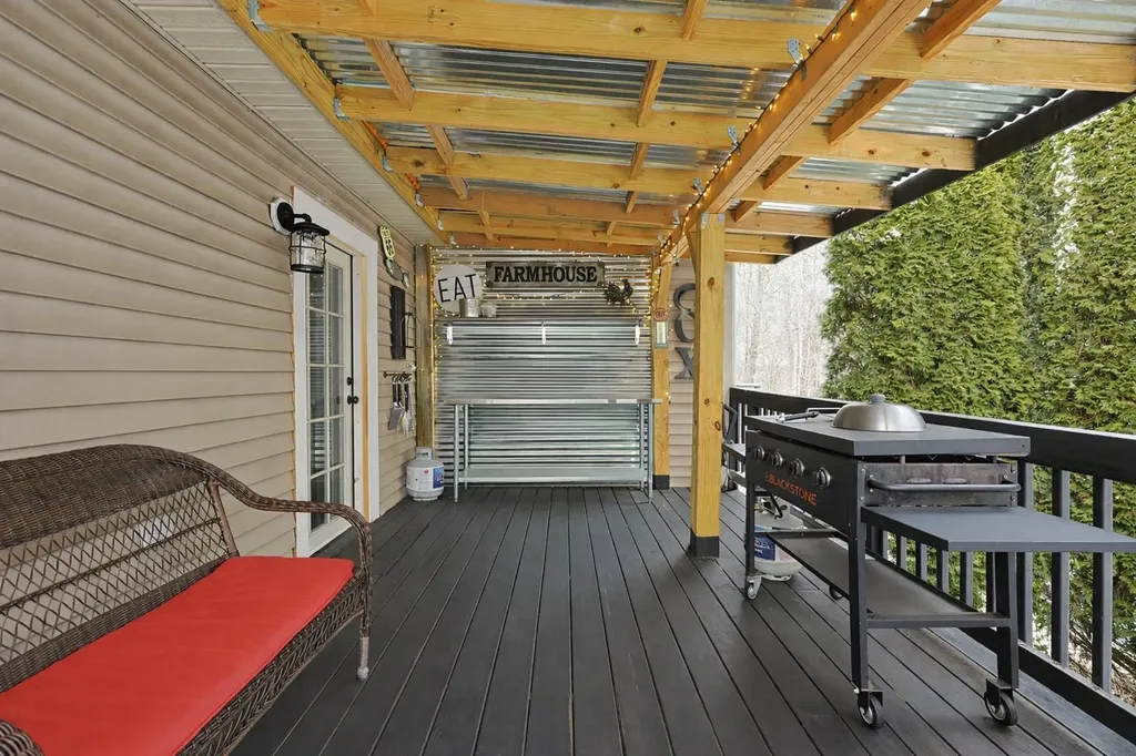 19 Rouleau Drive Somersworth NH 03878