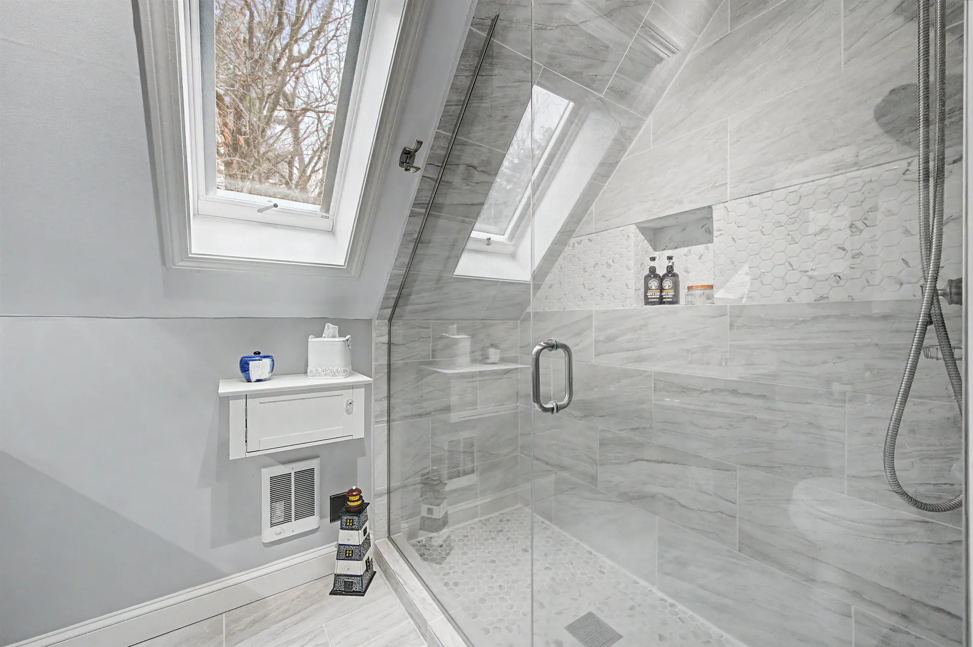 61 South Brook Circle Bradford NH 03221