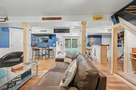 61 South Brook Circle Bradford NH 03221
