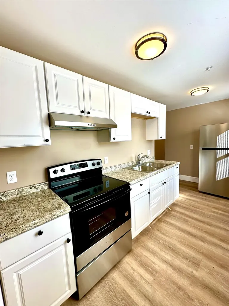 7 Jackson Street Rochester NH 03867