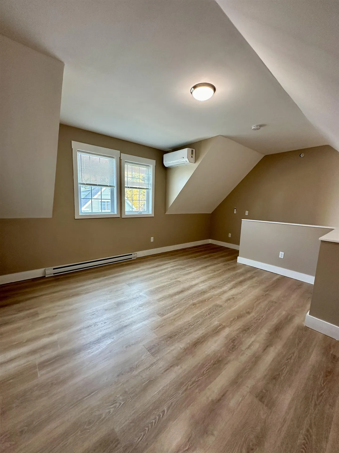 7 Jackson Street Rochester NH 03867