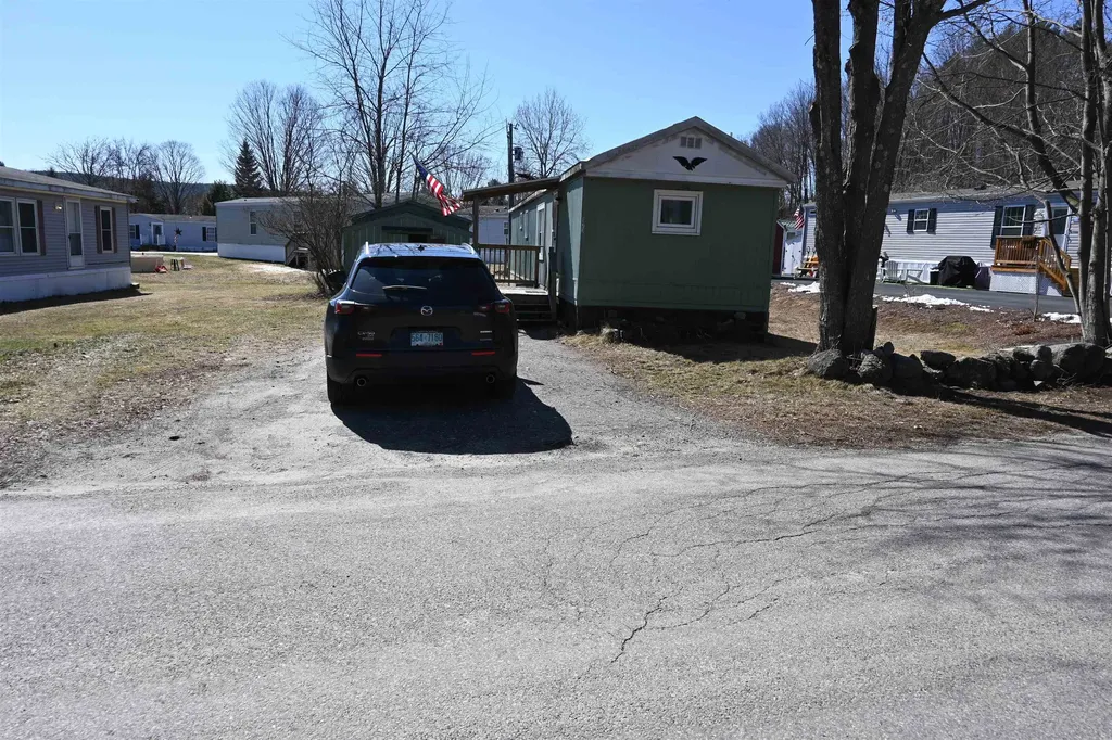 173 Preston Street Hillsborough NH 03244