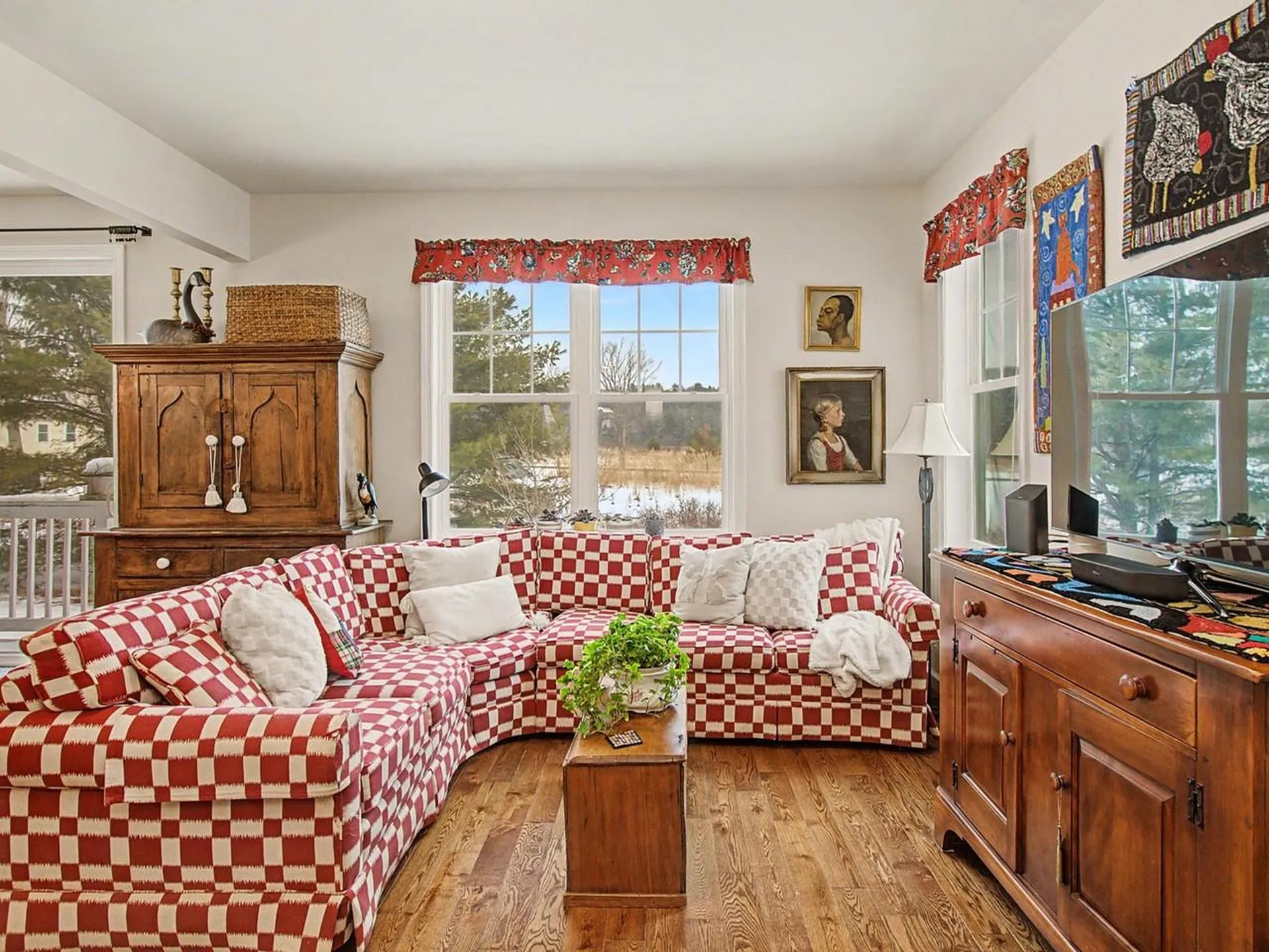 51 Smoke Bush Lane Essex VT 05452