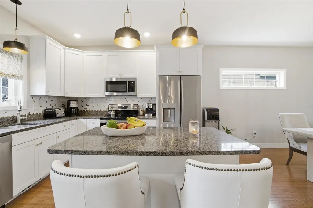 54 Toby Circle Merrimack NH 03054