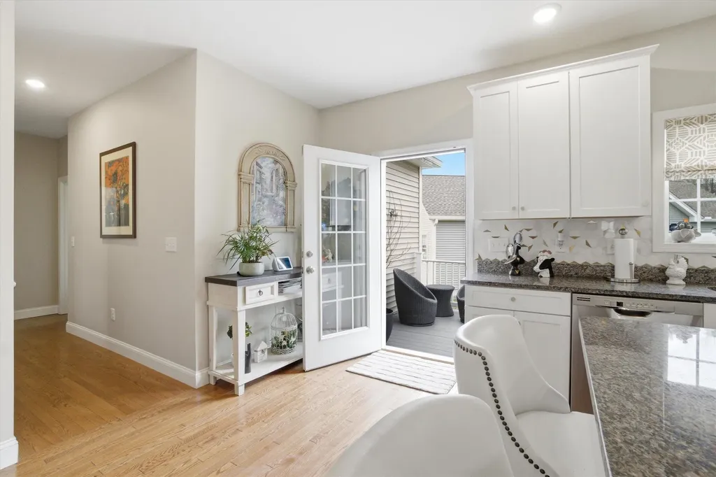54 Toby Circle Merrimack NH 03054