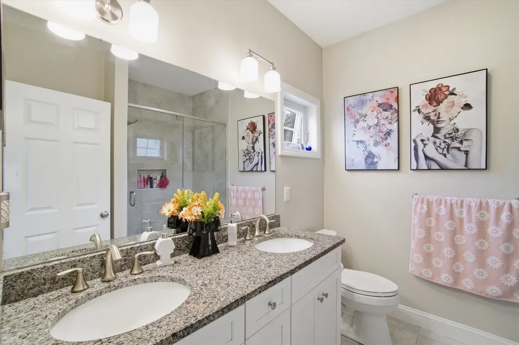 54 Toby Circle Merrimack NH 03054