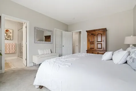 54 Toby Circle Merrimack NH 03054