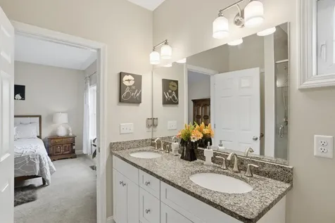 54 Toby Circle Merrimack NH 03054