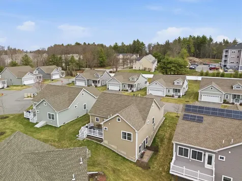 54 Toby Circle Merrimack NH 03054