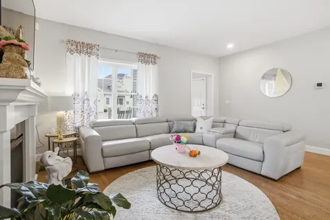 54 Toby Circle Merrimack NH 03054