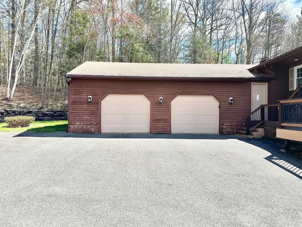 7 Rainbow Drive Goffstown NH 03045