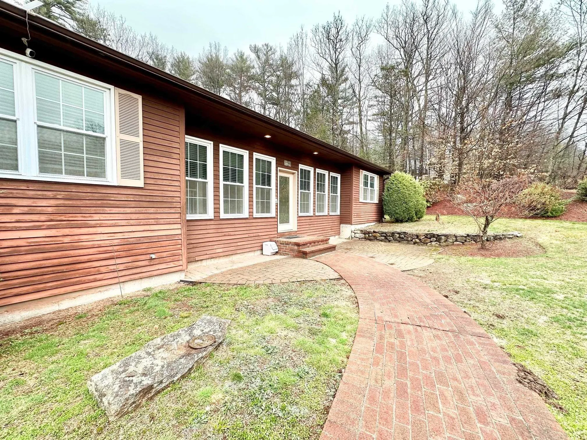 7 Rainbow Drive Goffstown NH 03045