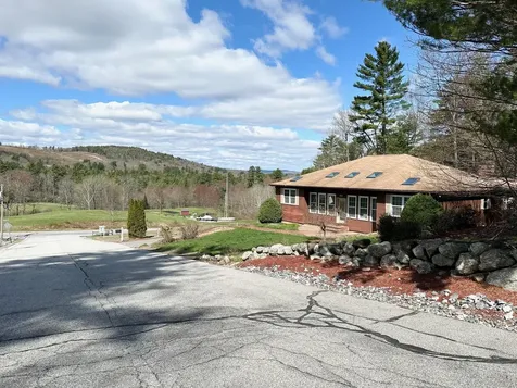 7 Rainbow Drive Goffstown NH 03045