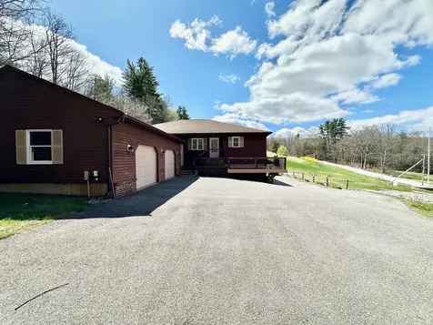 7 Rainbow Drive Goffstown NH 03045