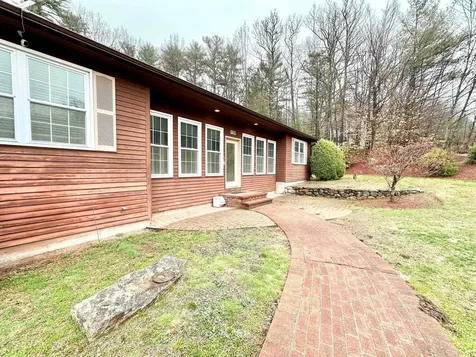 7 Rainbow Drive Goffstown NH 03045
