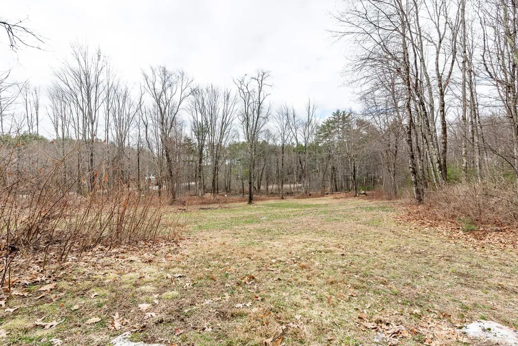 671 Washington Street Barrington NH 03825