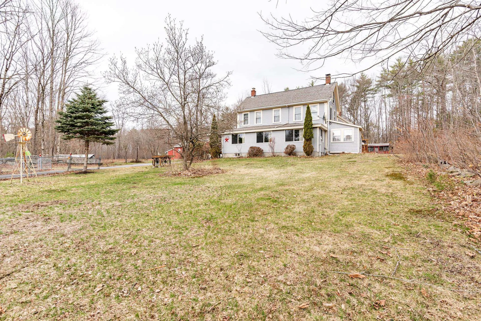 671 Washington Street Barrington NH 03825