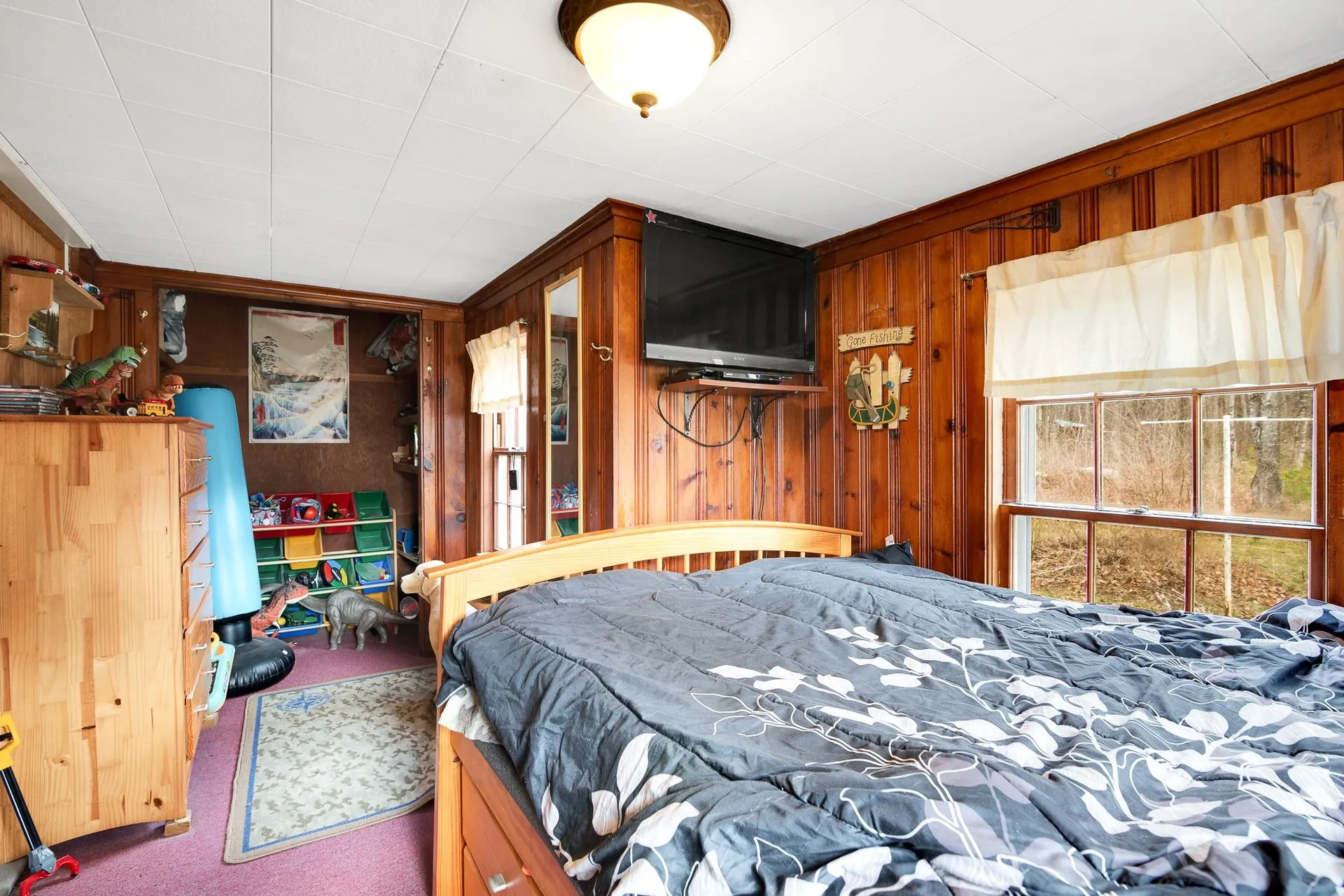 671 Washington Street Barrington NH 03825