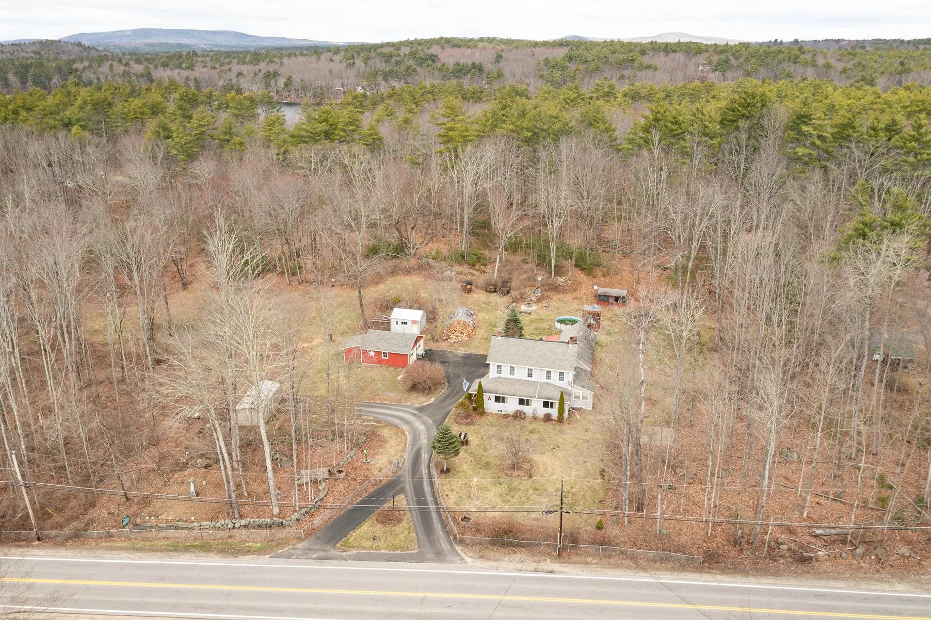 671 Washington Street Barrington NH 03825