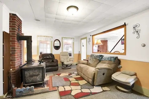 671 Washington Street Barrington NH 03825