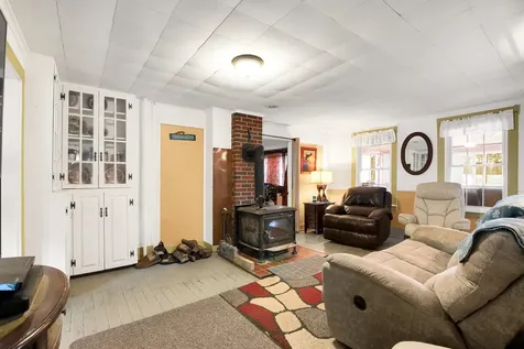671 Washington Street Barrington NH 03825
