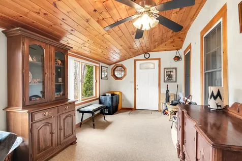 671 Washington Street Barrington NH 03825