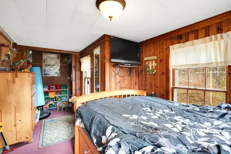 671 Washington Street Barrington NH 03825