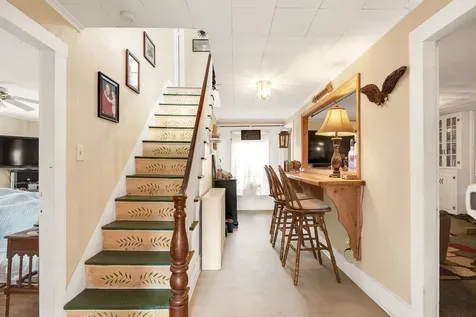 671 Washington Street Barrington NH 03825