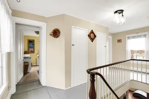 671 Washington Street Barrington NH 03825