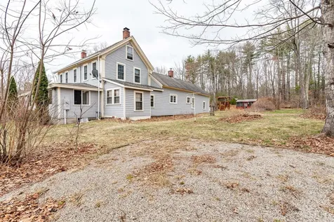 671 Washington Street Barrington NH 03825