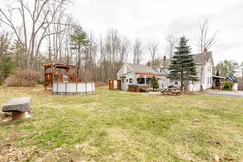 671 Washington Street Barrington NH 03825
