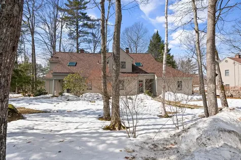 7 Muirfield Lane Holderness NH 03245