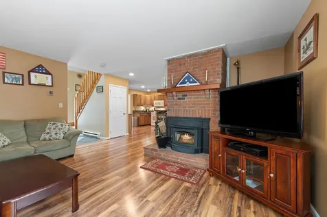 7 Muirfield Lane Holderness NH 03245