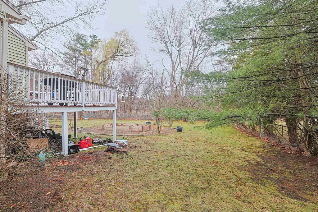 22 Tyler Street Salem NH 03079