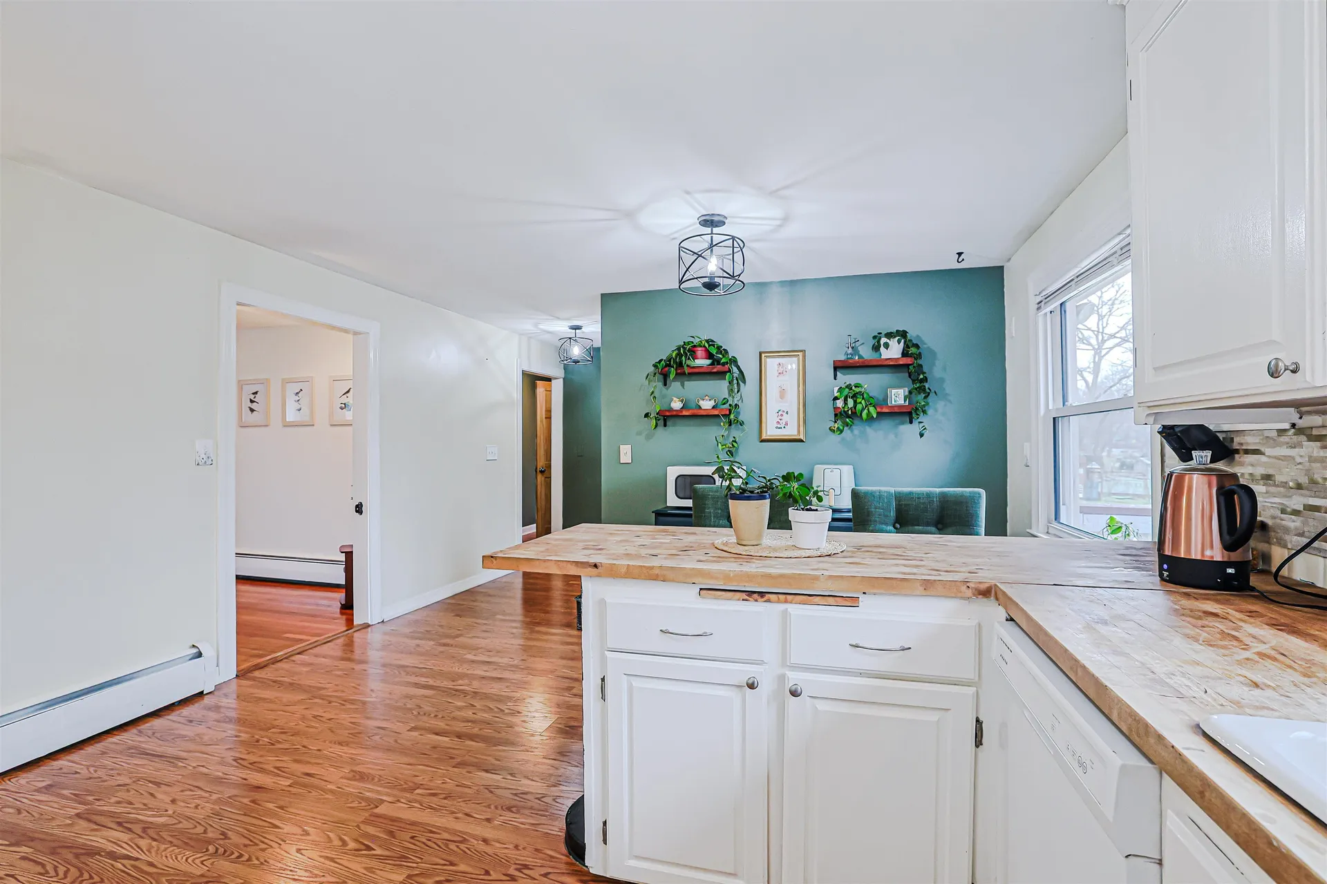 22 Tyler Street Salem NH 03079