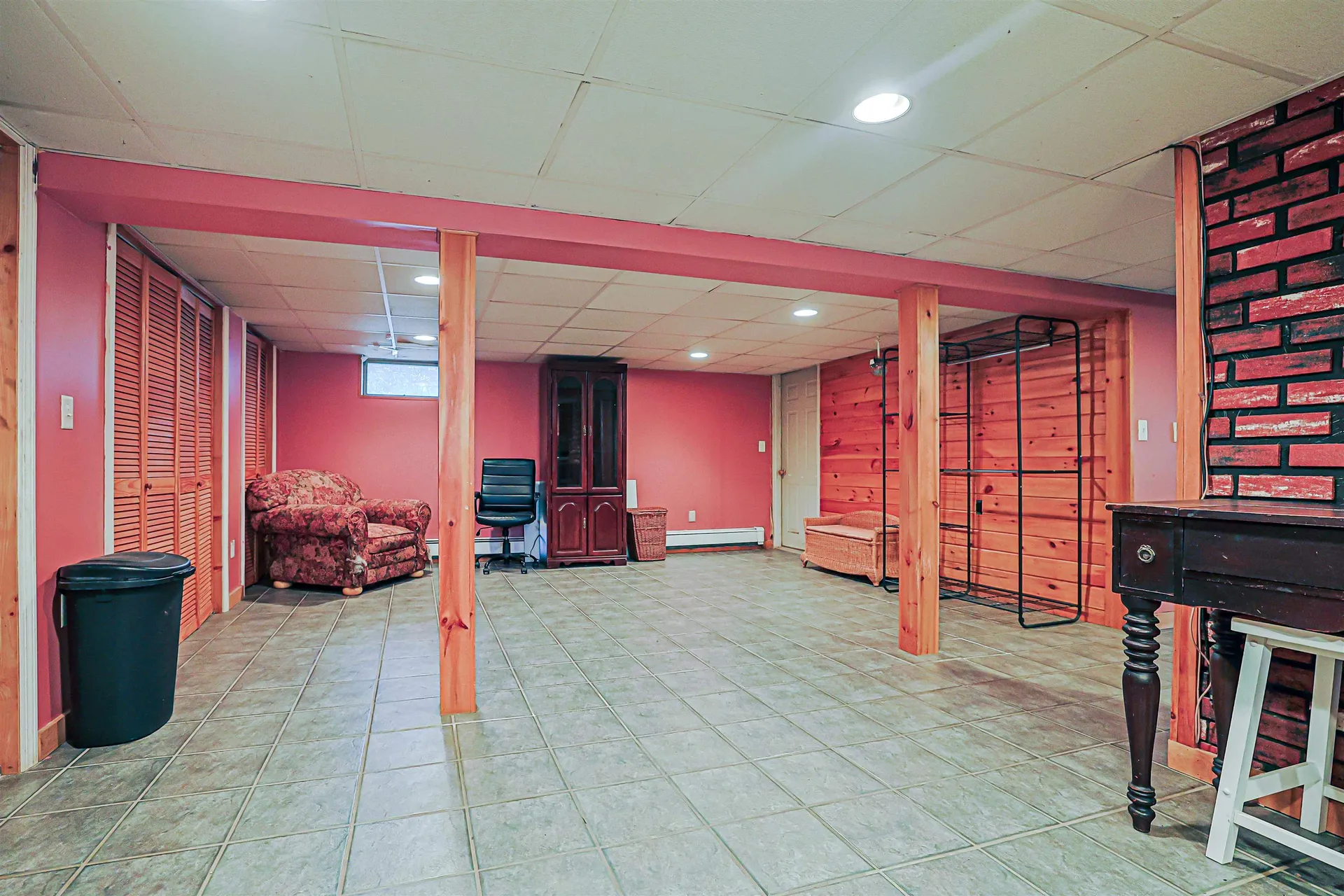 22 Tyler Street Salem NH 03079