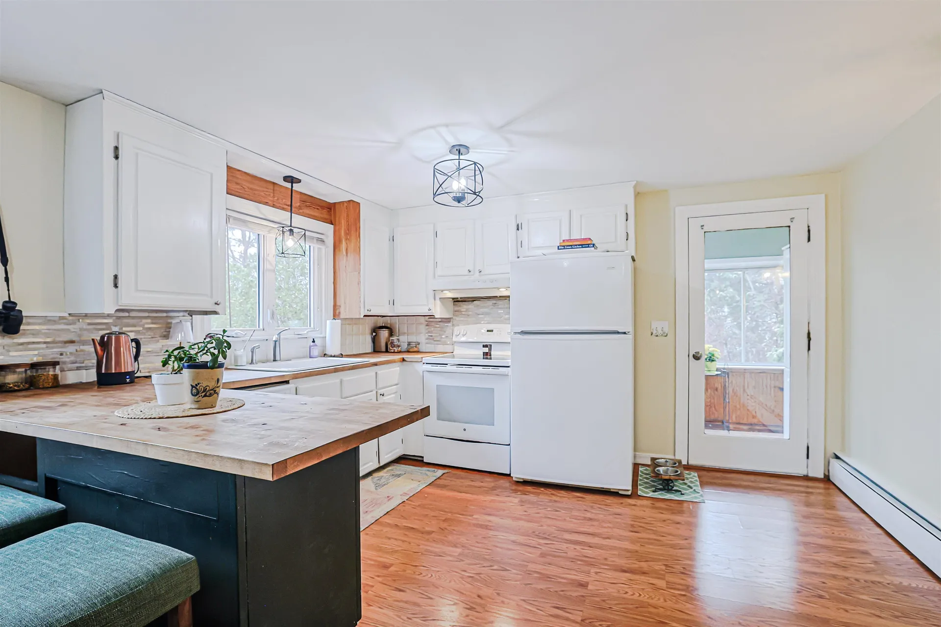 22 Tyler Street Salem NH 03079