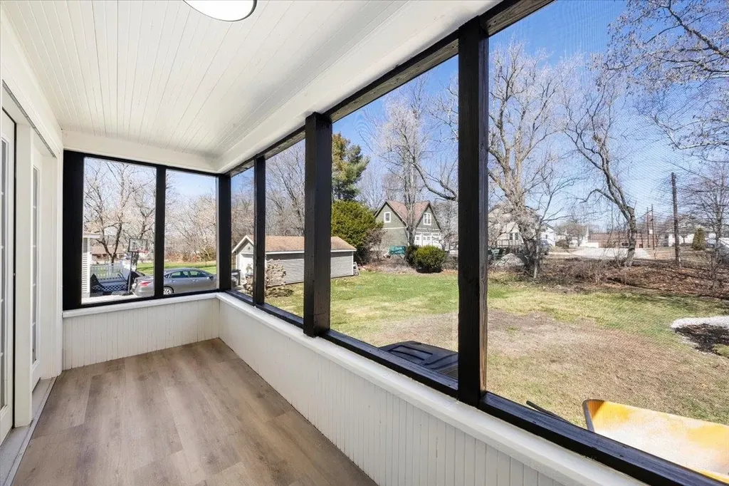 10 Cross Street Allenstown NH 03275