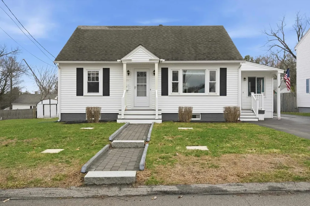 599 Brunelle Avenue Manchester NH 03103