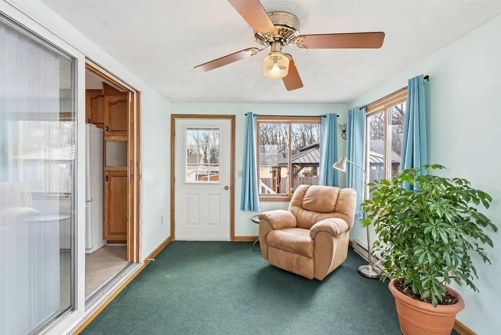 599 Brunelle Avenue Manchester NH 03103