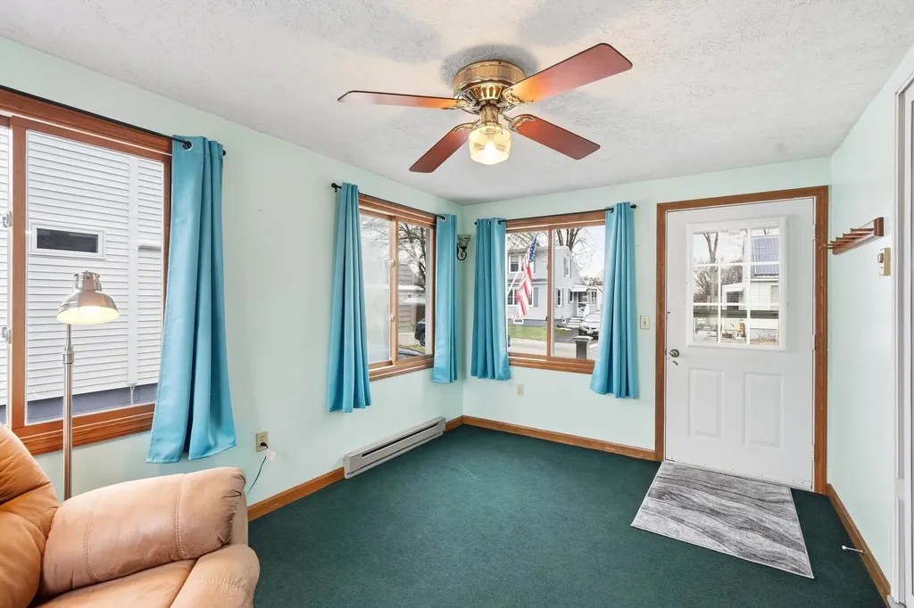 599 Brunelle Avenue Manchester NH 03103