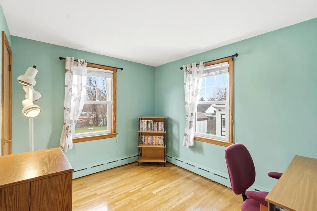 599 Brunelle Avenue Manchester NH 03103