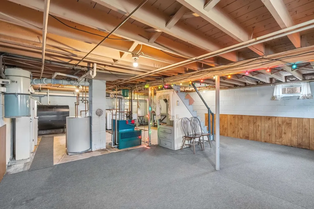 599 Brunelle Avenue Manchester NH 03103