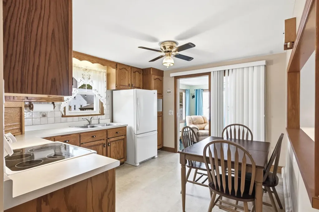 599 Brunelle Avenue Manchester NH 03103