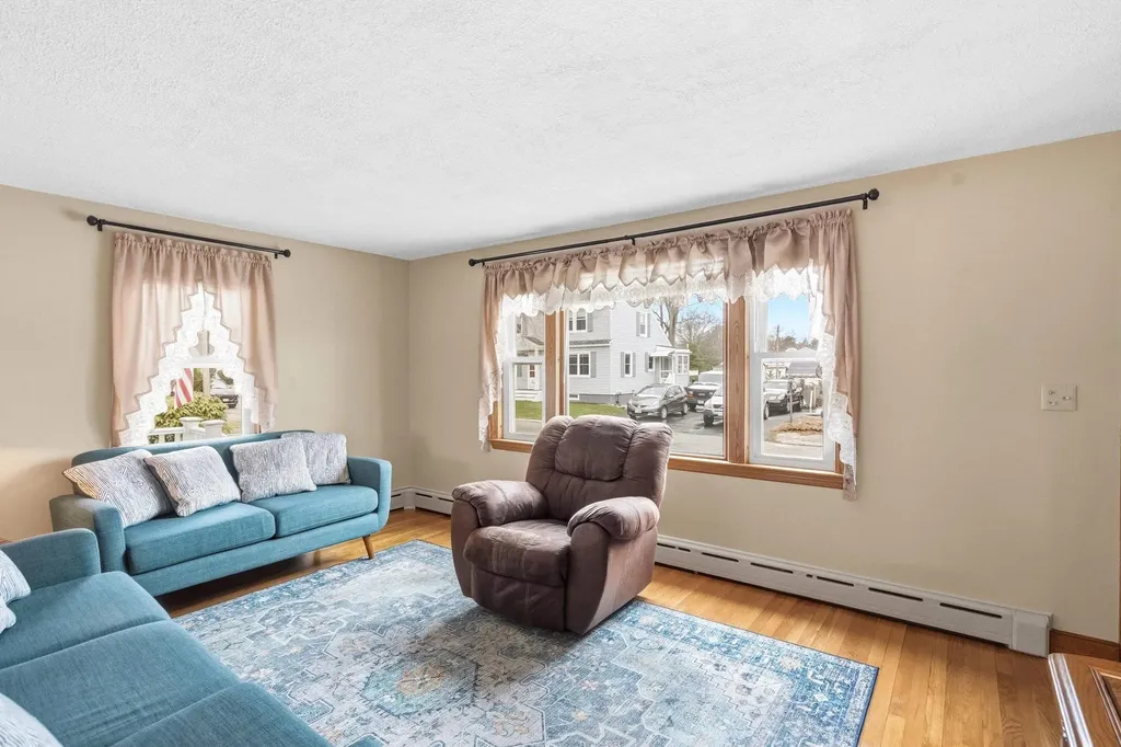 599 Brunelle Avenue Manchester NH 03103