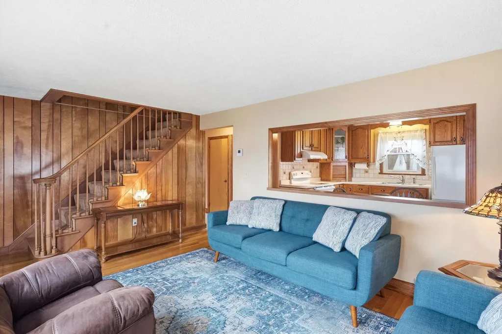 599 Brunelle Avenue Manchester NH 03103