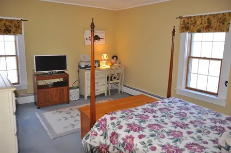 212 Thrall Road Poultney VT 05764