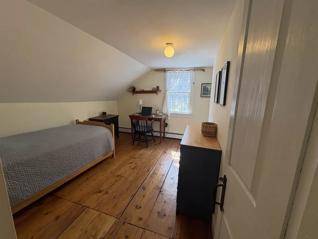 27 Sunset Lane Brookfield VT 05036