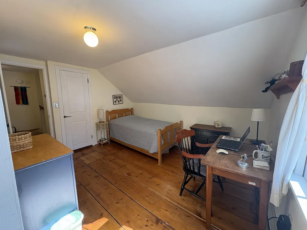 27 Sunset Lane Brookfield VT 05036